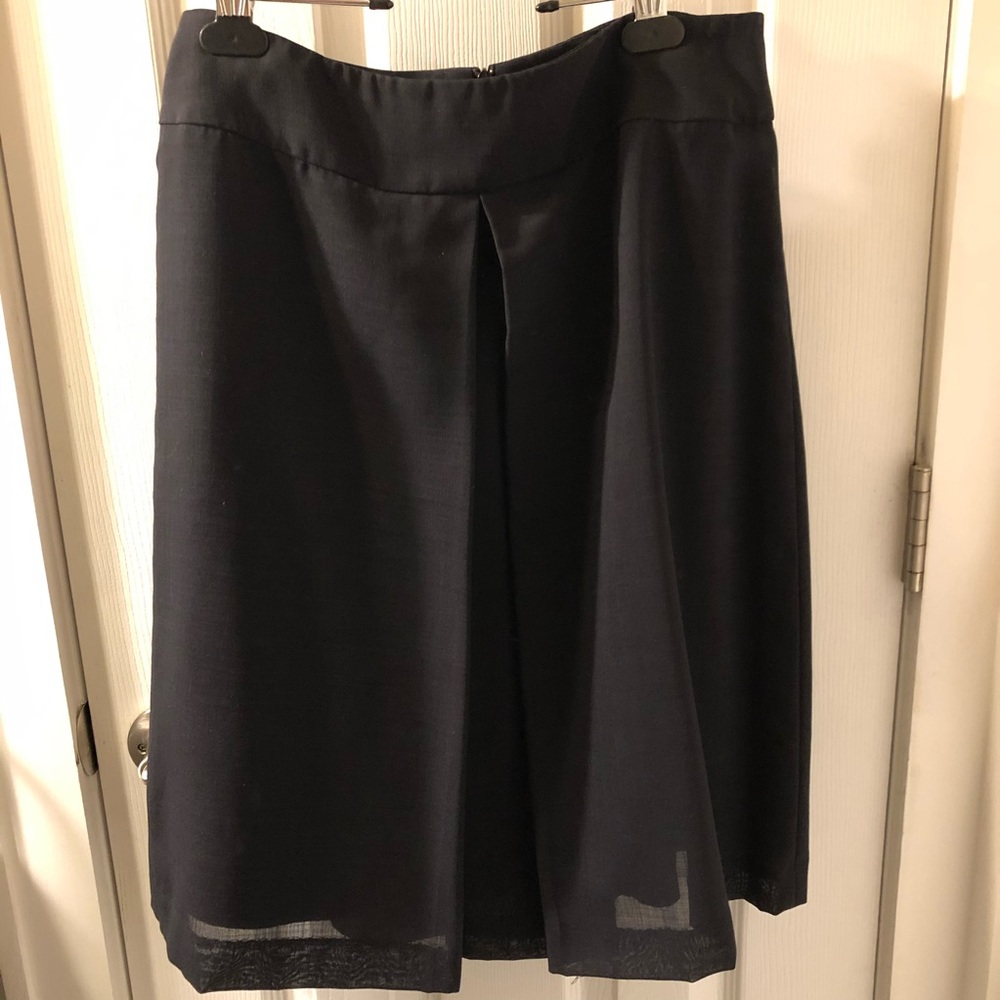 Brand new Banana Republic skirt